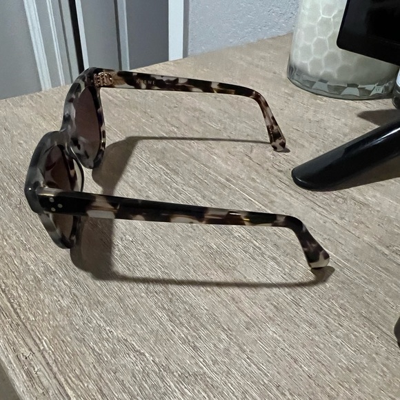 KREWE Accessories Krewe Jenna Malt Polarized Sunglasses Poshmark